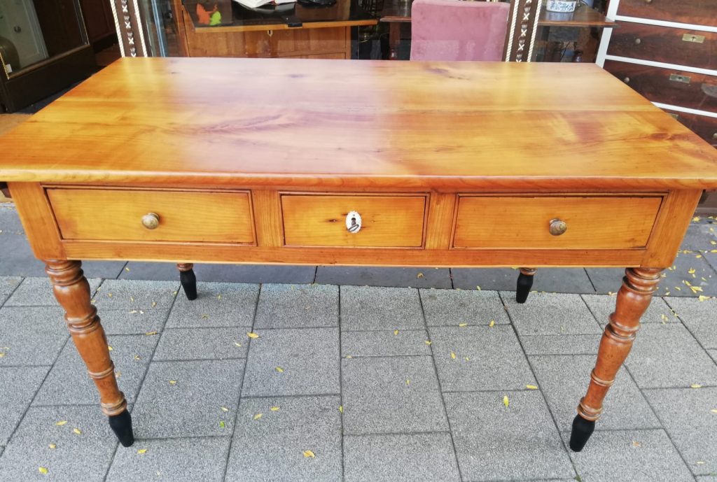 Tisch um 1860 Kirschbaum | Antike Möbel Online-Shop Köln
