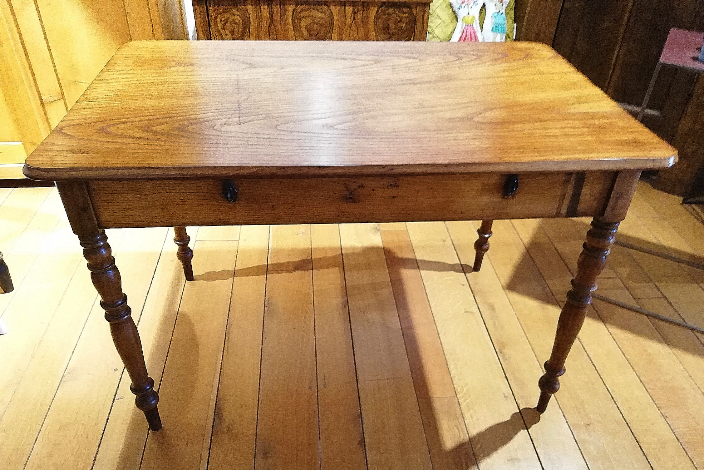 Tisch um 1860 Esche