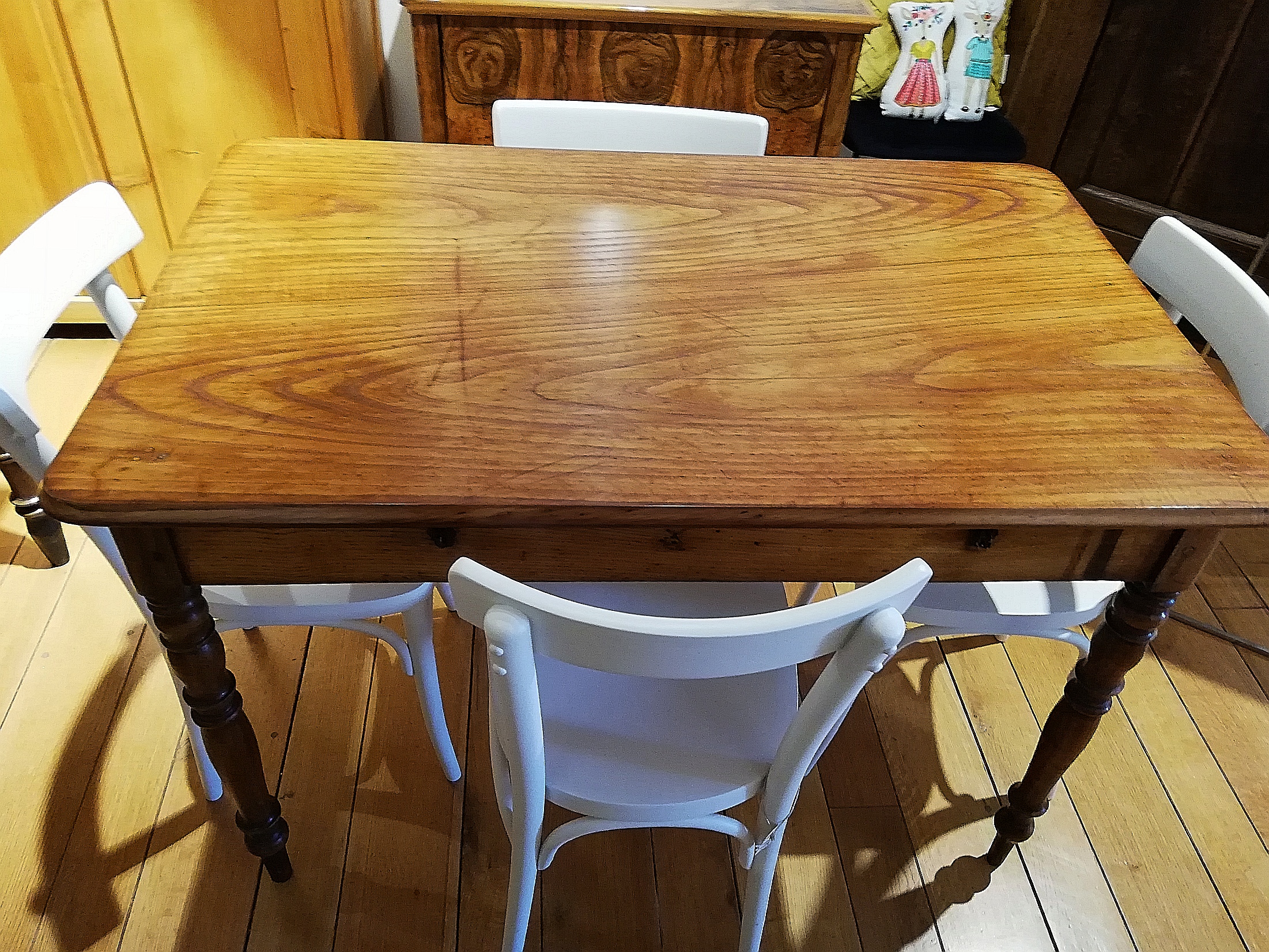 Tisch um 1860 Esche