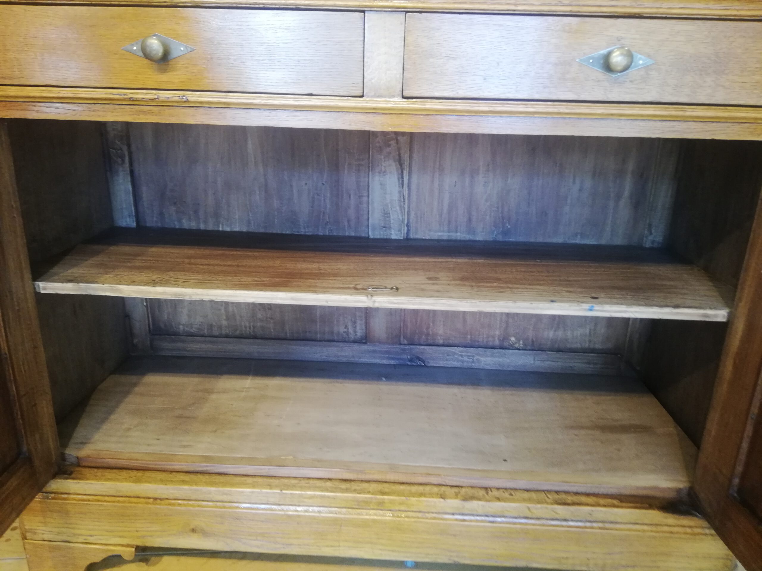 Küchenbuffet Vitrine Frankreich um 1860 – Eiche