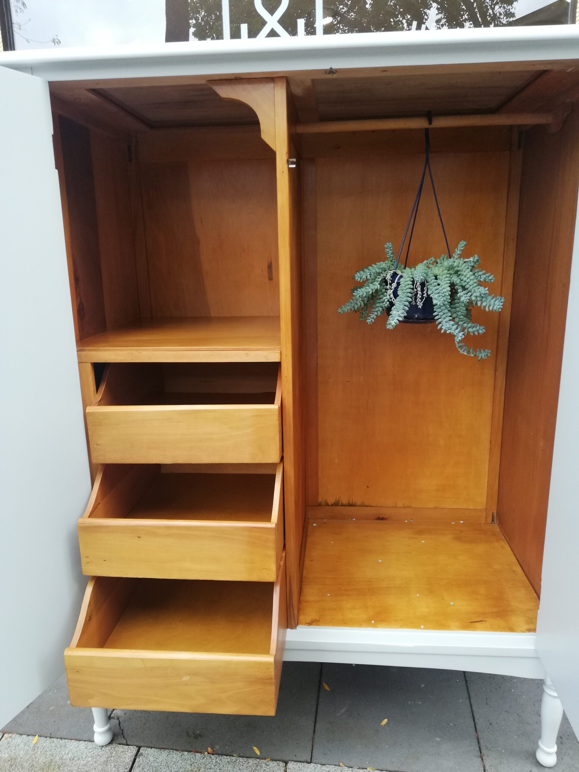 Mid Century Schrank